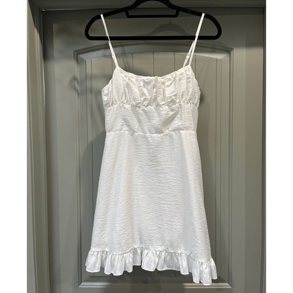 Showpo. Melting Hearts Dress In White - Picture 4 of 6